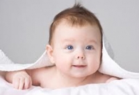 Nowe zasady ustalania prawa do świadczeń rodzinnych związanych z urodzeniem dziecka